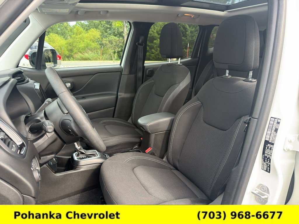 Used 2023 Jeep Renegade Altitude w/ Sun/Sound Group AWD/4WD image 21