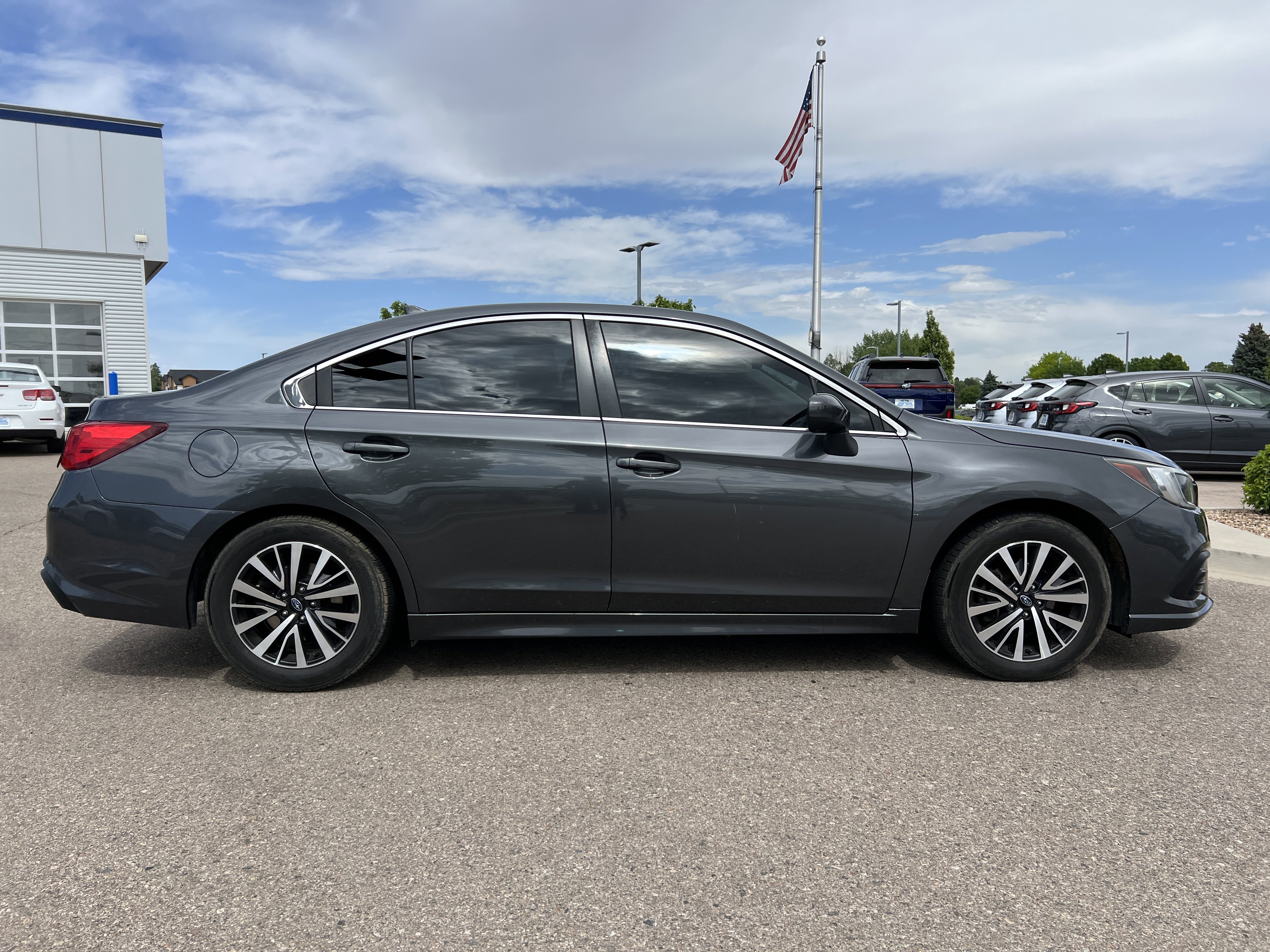 Used 2019 Subaru Legacy 2.5i Premium AWD/4WD image 9