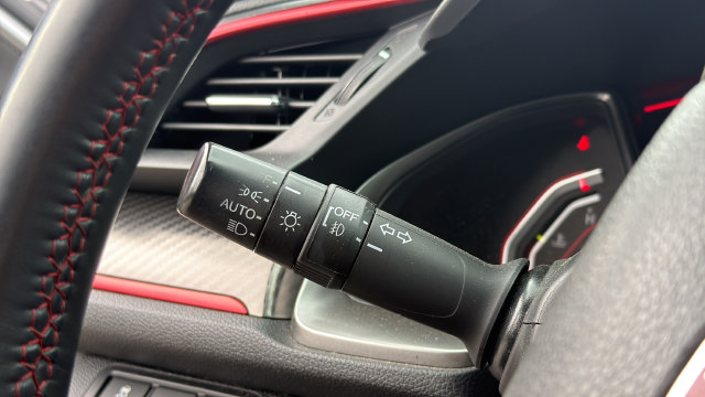 Used 2019 Honda Civic Type R image 14