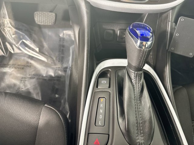 Used 2017 Chevrolet Volt LT FWD image 17