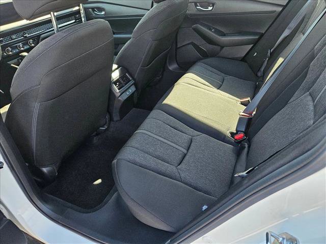 Used 2025 Honda Accord Sport image 17