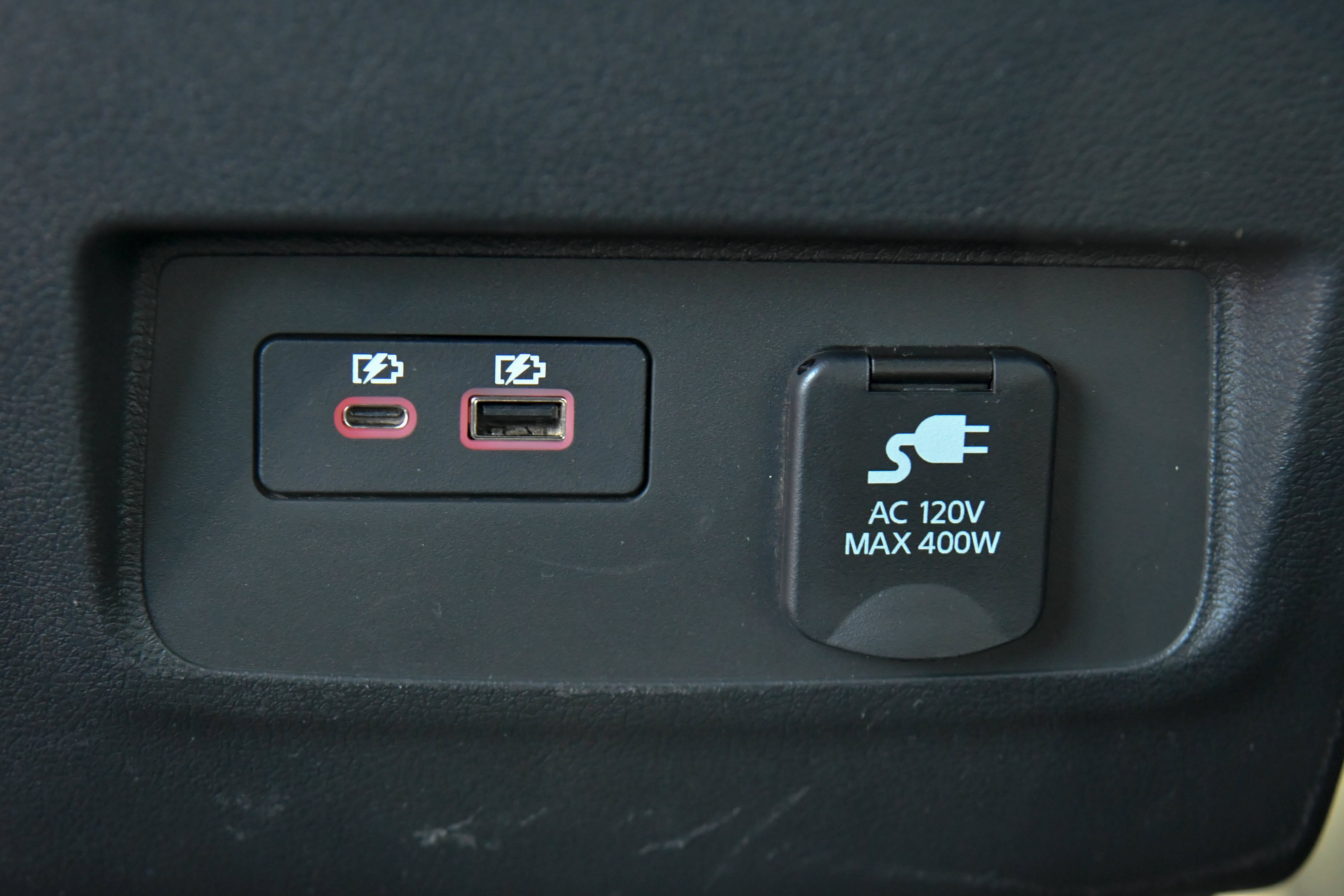 Used 2023 Nissan Frontier PRO-4X w/ Pro-4X Premium Package AWD/4WD image 46