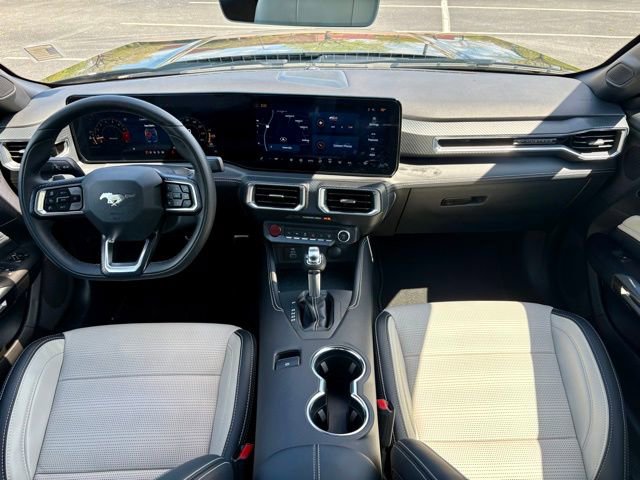 Used 2025 Ford Mustang GT Premium image 25