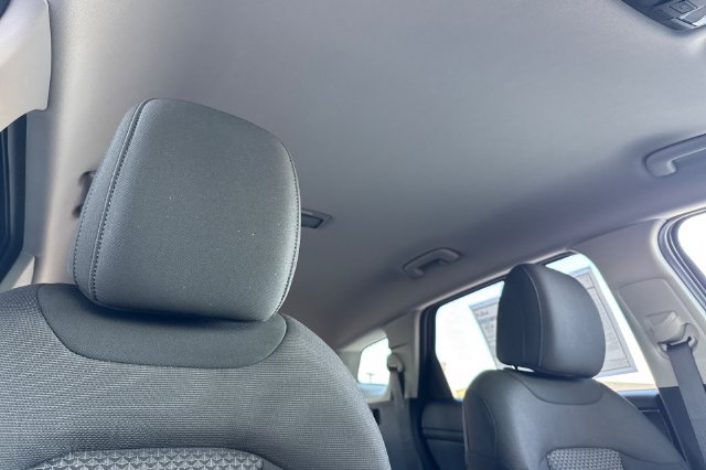 New 2027 Kia Sportage LX FWD image 20