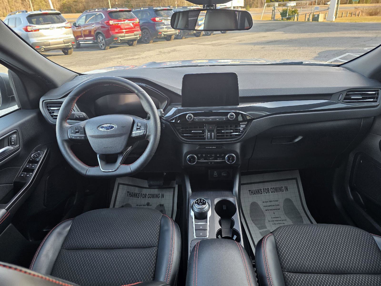 Used 2025 Ford Escape ST-Line image 13