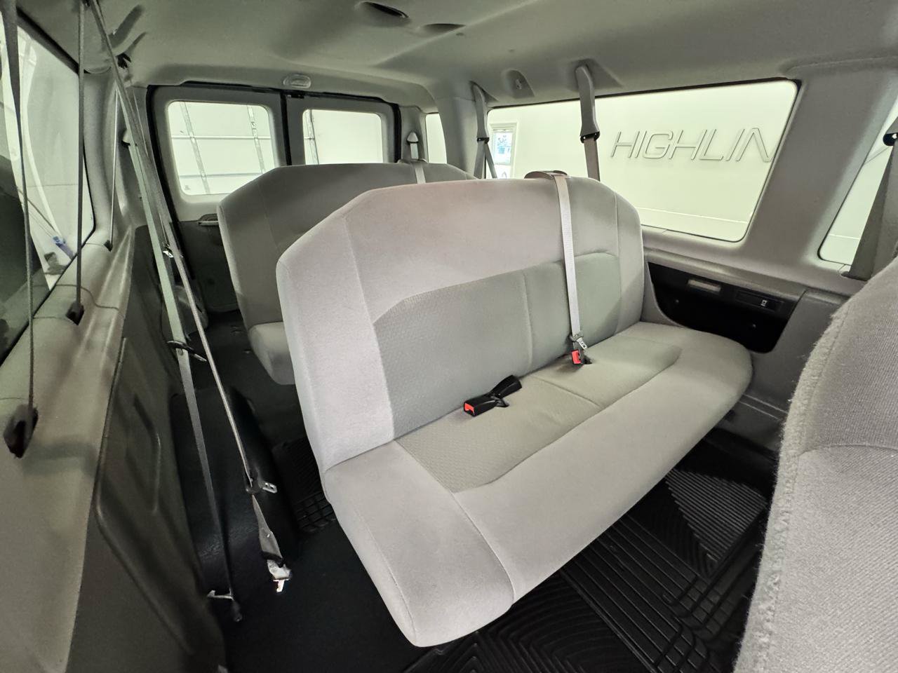 Used 2012 Ford E-350 and Econoline 350 XLT RWD image 15