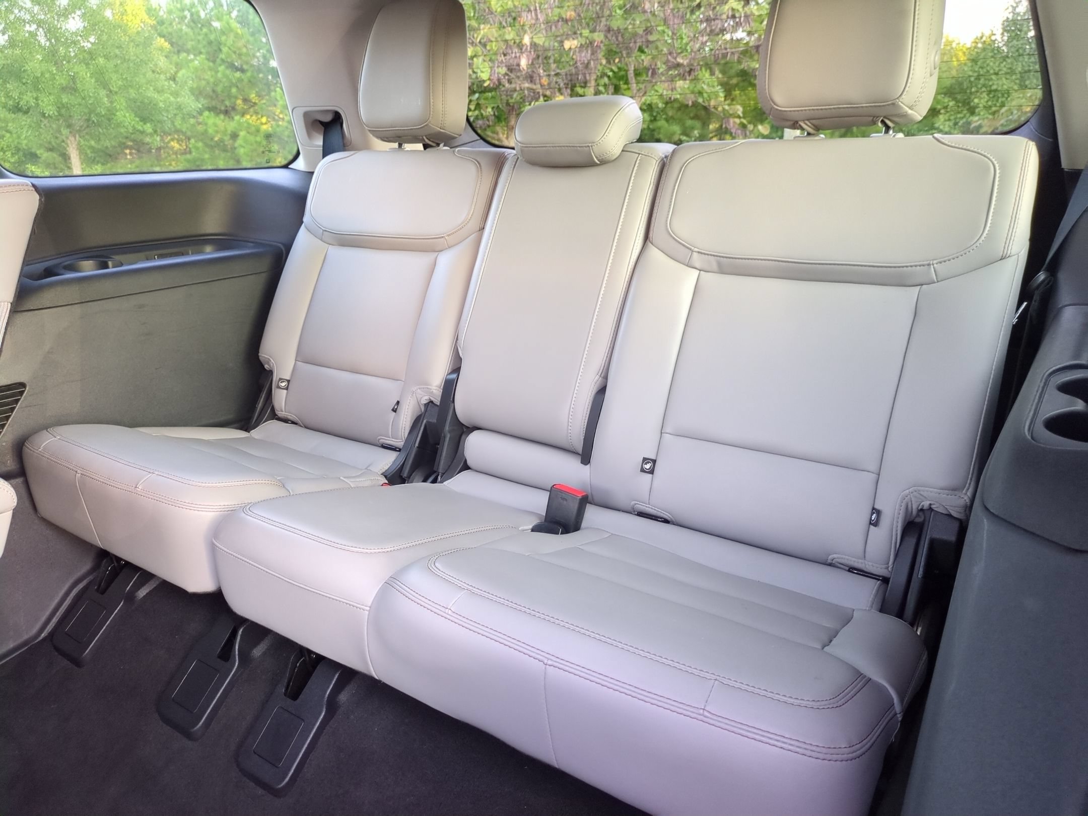 Certified 2025 Ford Expedition Active AWD/4WD image 31