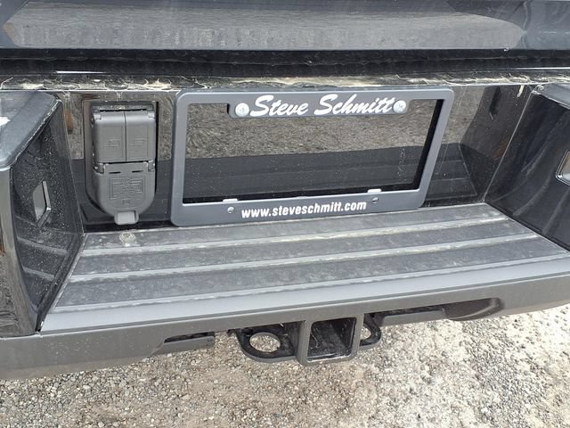 New 2026 GMC Sierra EV Elevation w/ Premium Package AWD/4WD image 23