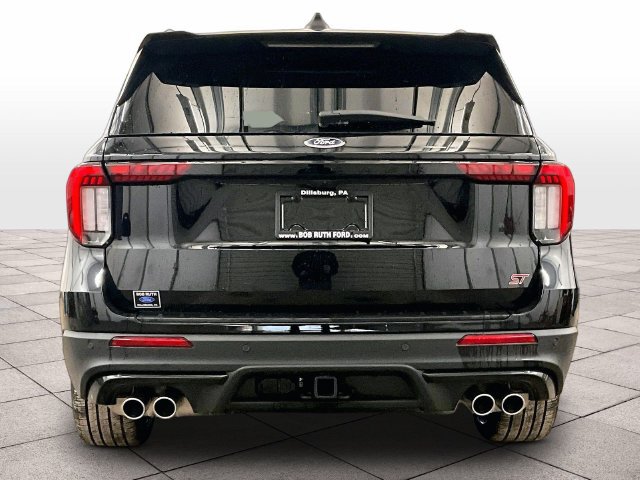 Used 2025 Ford Explorer ST w/ Sun And Sound Package AWD/4WD image 4