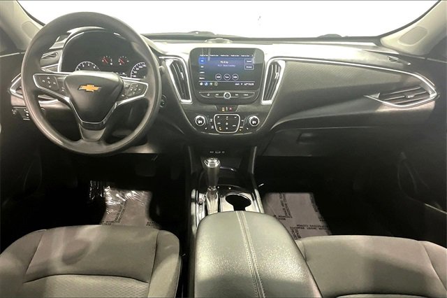 Used 2020 Chevrolet Malibu LT image 7