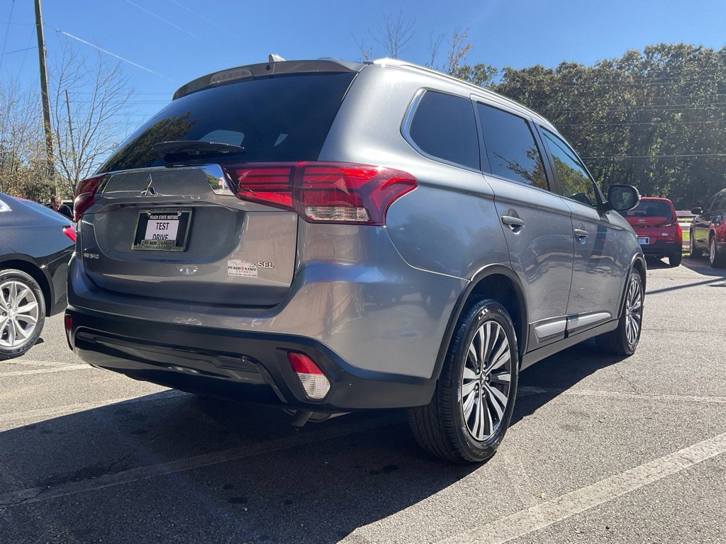 Used 2020 Mitsubishi Outlander SEL image 5