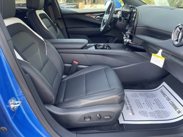 Used 2025 Chevrolet Blazer EV LT image 30