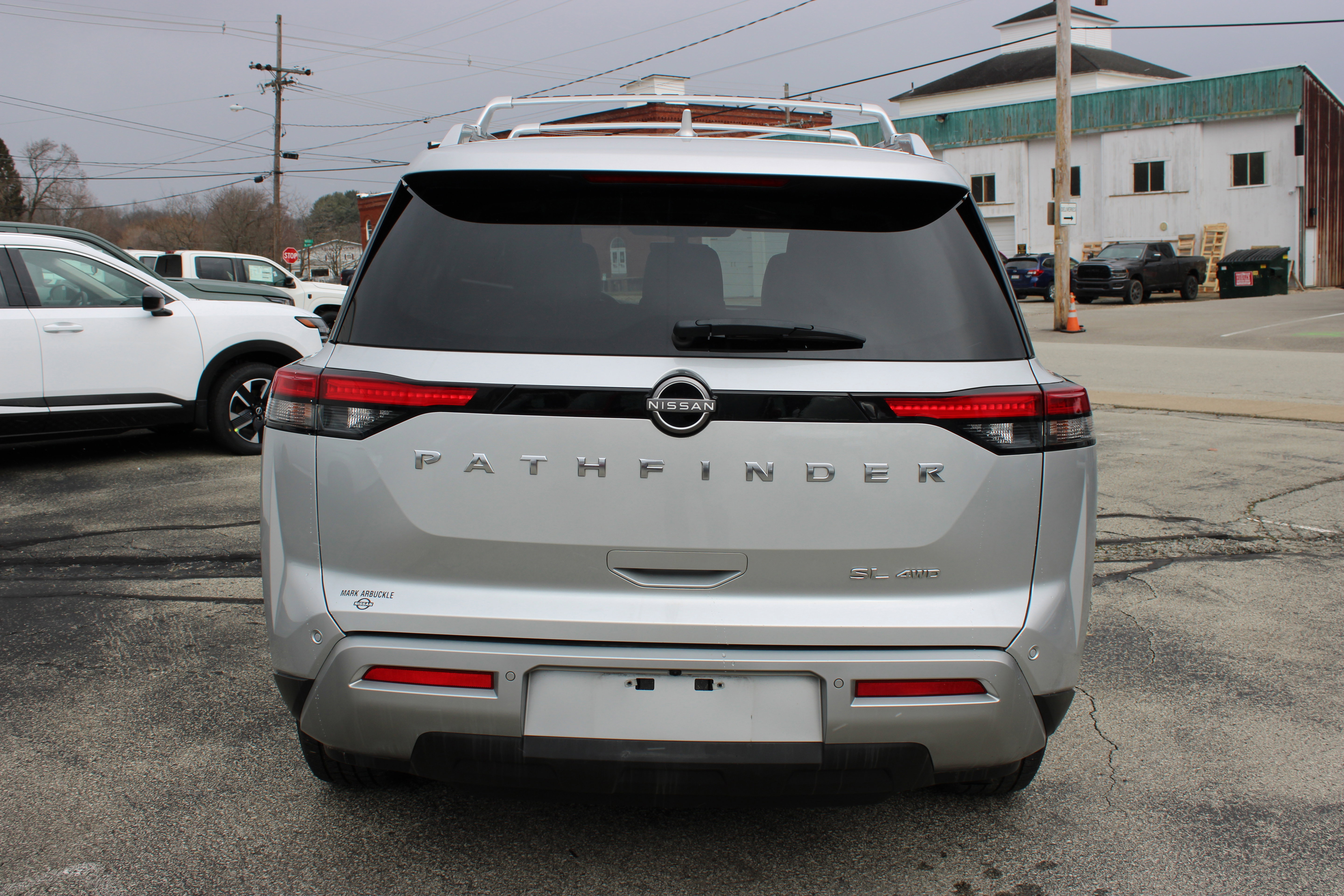 Certified 2023 Nissan Pathfinder SL image 4