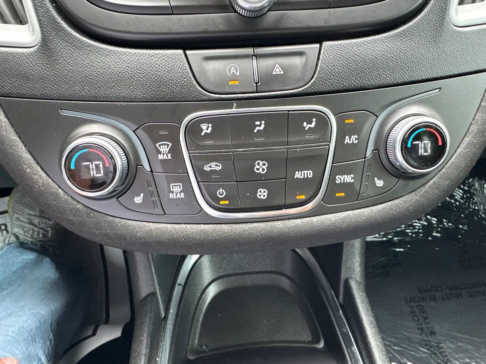 Used 2023 Chevrolet Malibu LT w/ Driver Confidence Package FWD image 16