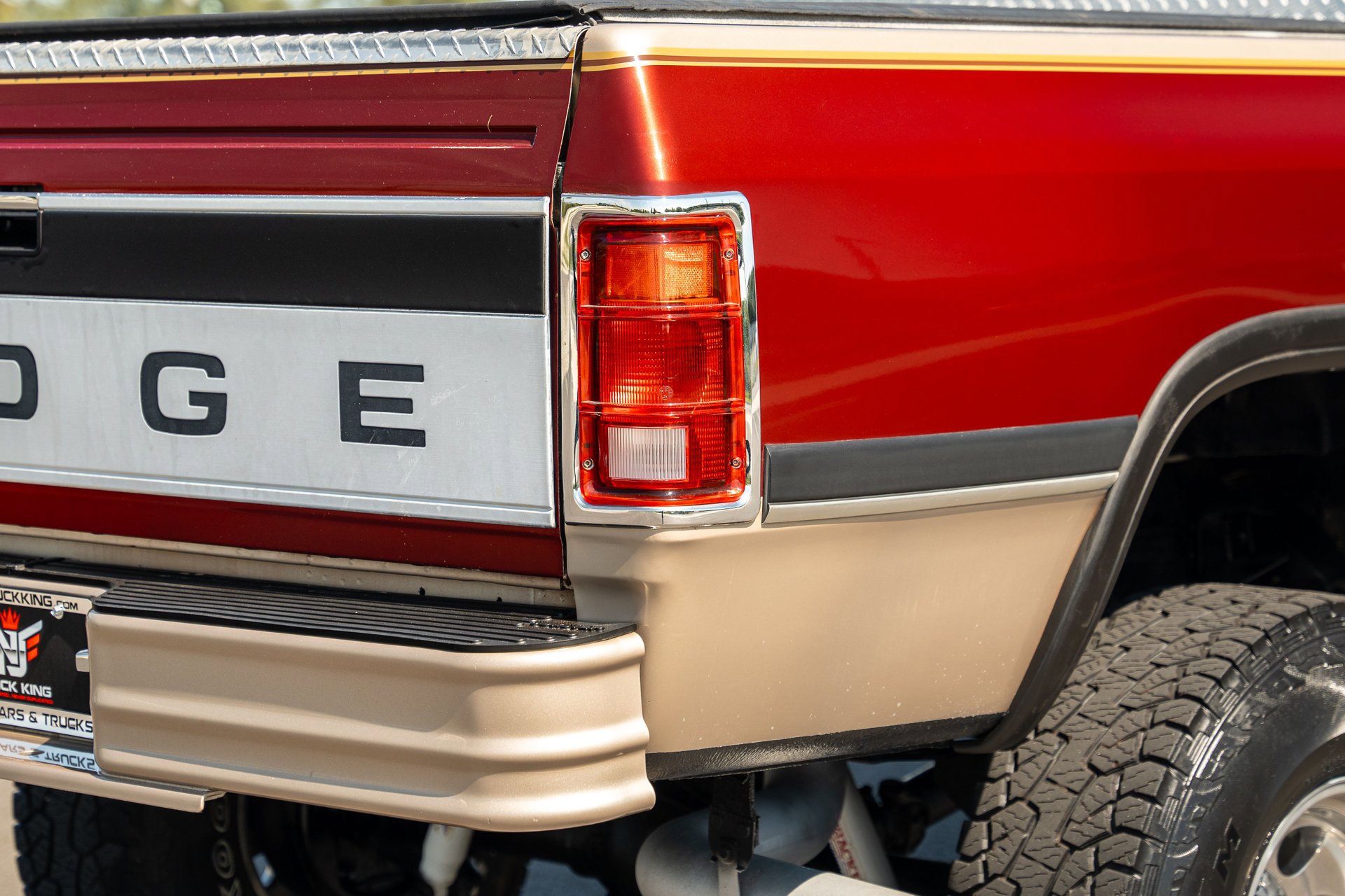 Used 1992 Dodge D/W Truck 350 image 32