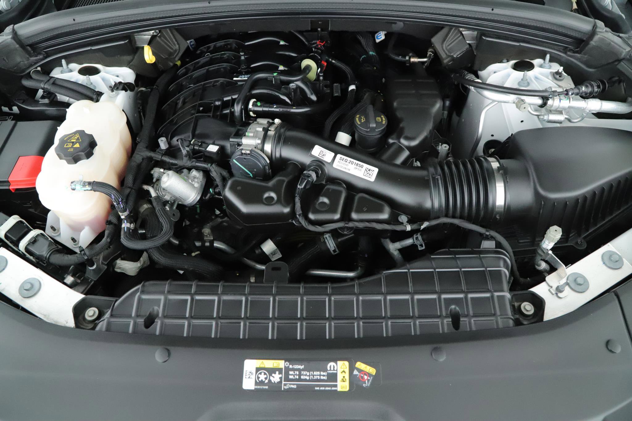 Used 2023 Jeep Grand Cherokee Limited image 14