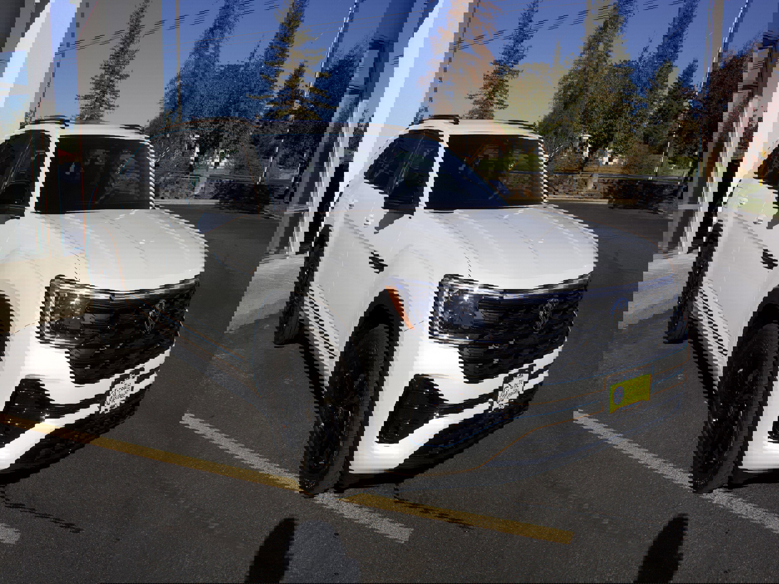 New 2026 Volkswagen Atlas Cross Sport SEL R-Line image 3