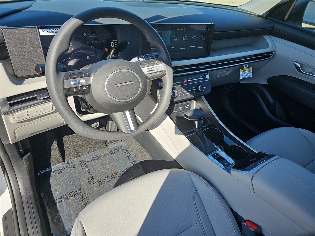 New 2026 Hyundai Tucson SE image 15