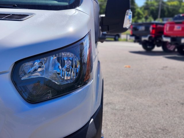 New 2027 Ford Transit 250 148 High Roof AWD w/ Load Area Protection Package image 10