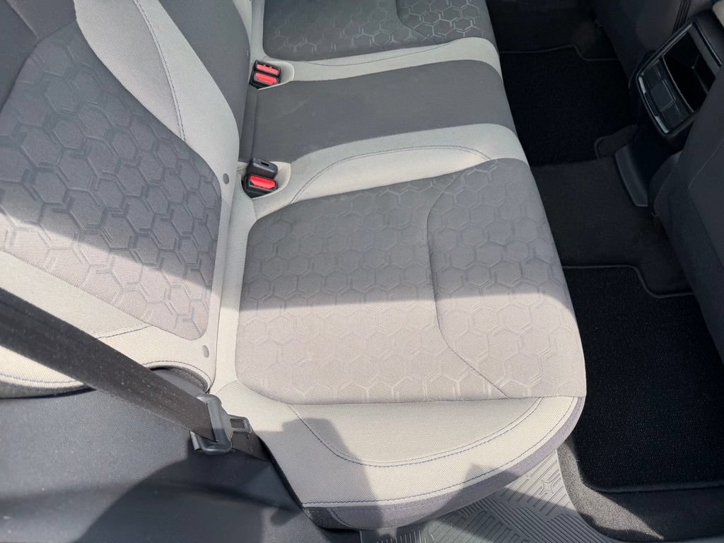 Used 2026 Subaru Forester AWD/4WD image 18