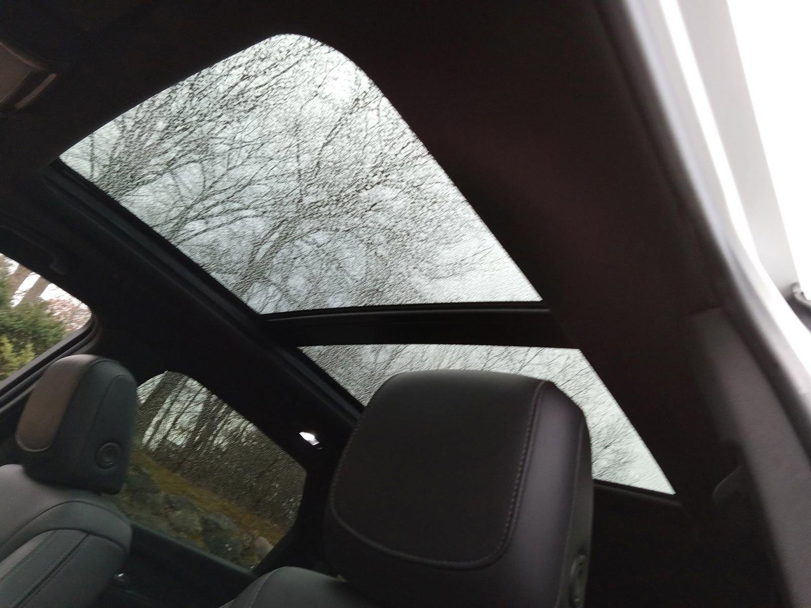 Used 2022 Cadillac XT5 Premium Luxury w/ LPO, ONYX Package image 10