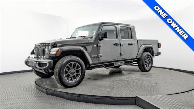 Used 2020 Jeep Gladiator Overland w/ Trailer Tow Package image 2