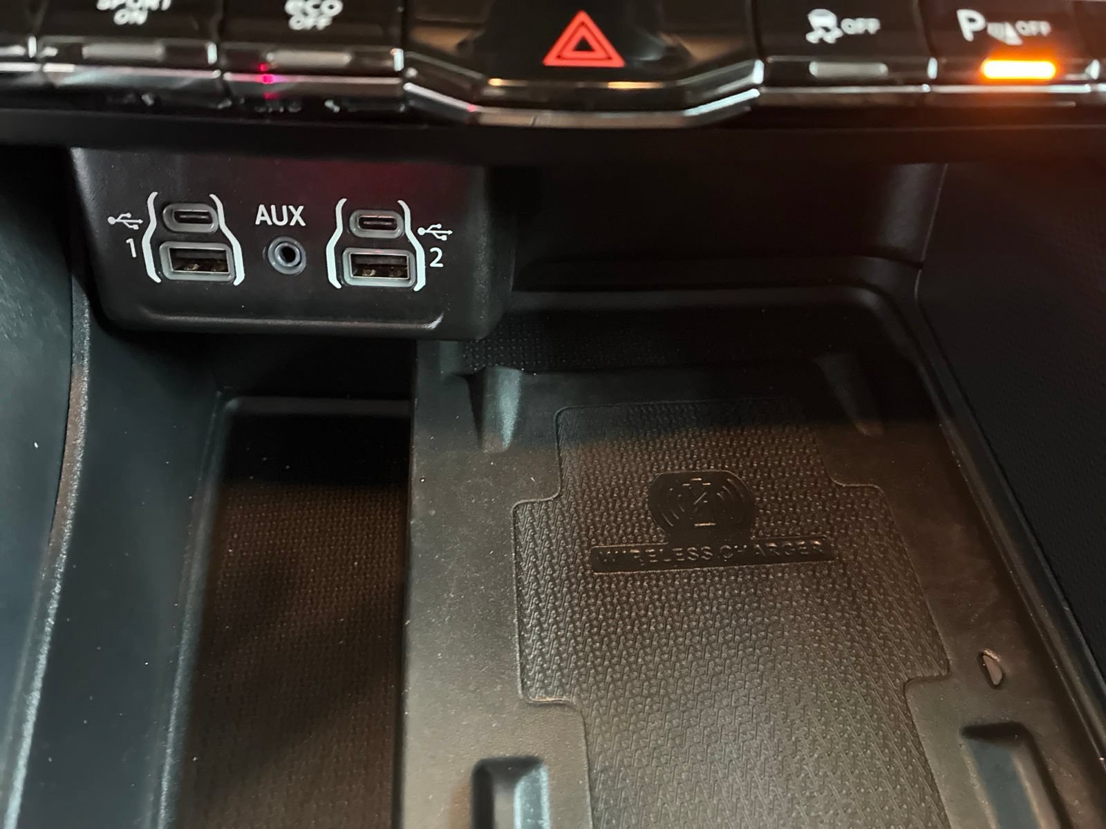 Used 2024 Dodge Durango R/T AWD/4WD image 27