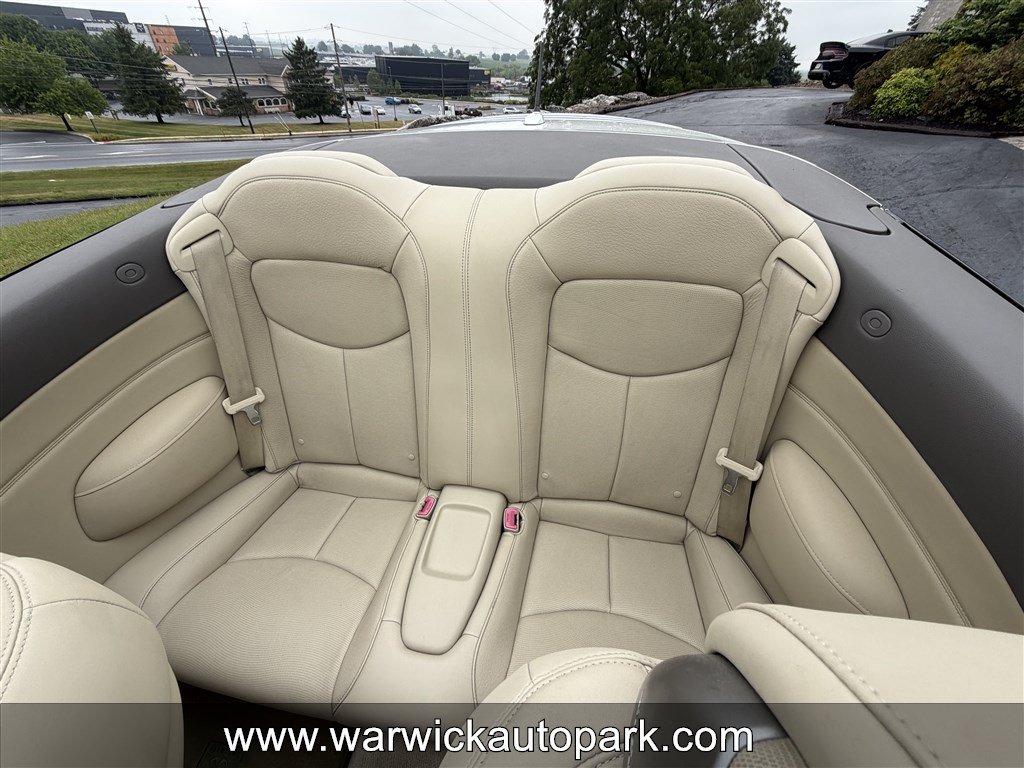 Used 2012 INFINITI G37 Convertible w/ Premium Pkg RWD image 14