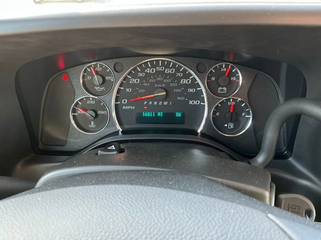 Used 2025 Chevrolet Express 3500 LT w/ LT Preferred Equipment Group image 22