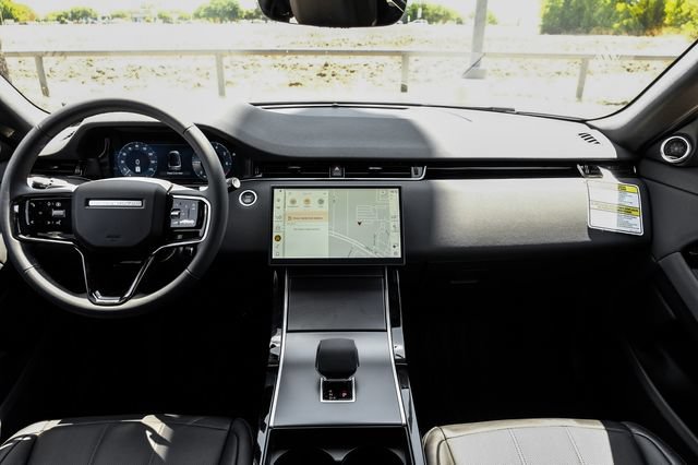New 2026 Land Rover Range Rover Evoque S AWD/4WD image 19