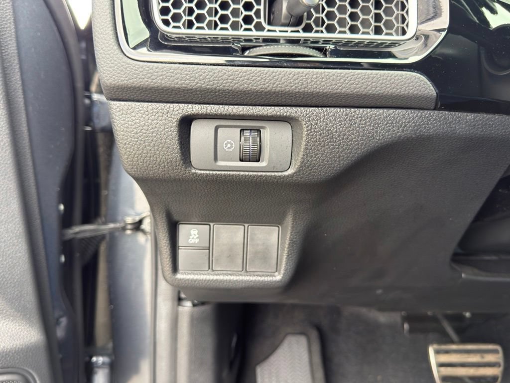 Used 2025 Honda Civic Sport Touring image 23