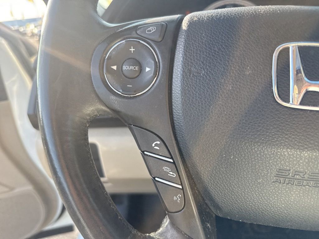 Used 2015 Honda Accord EX-L image 31