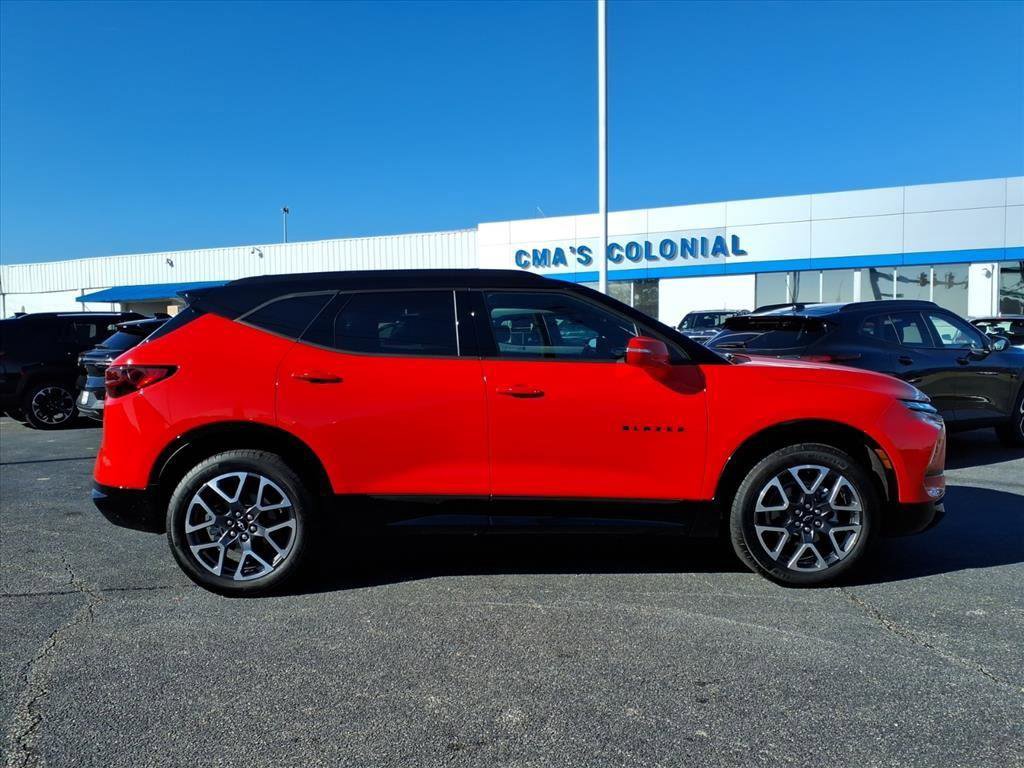New 2025 Chevrolet Blazer RS w/ Driver Confidence II Package image 2