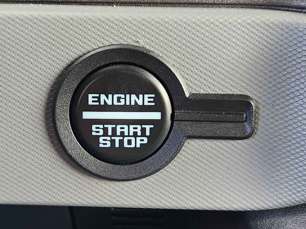 Used 2024 Ford Bronco Everglades image 21