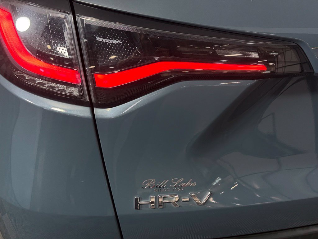 Used 2024 Honda HR-V LX image 10