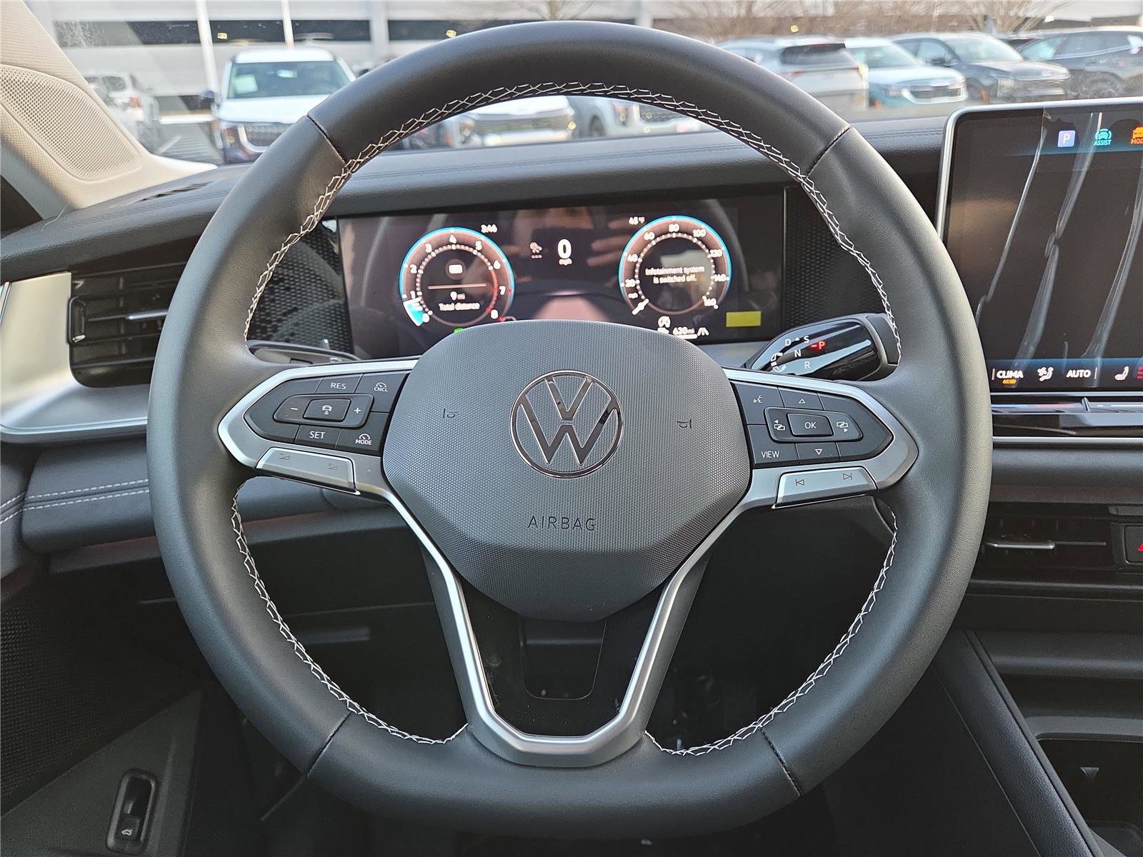 New 2026 Volkswagen Tiguan SE image 15