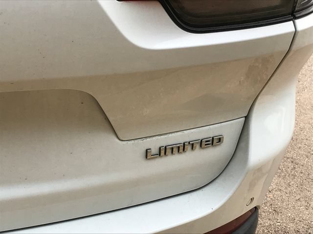 Used 2024 Jeep Grand Cherokee L Limited w/ Luxury Tech Group II AWD/4WD image 4