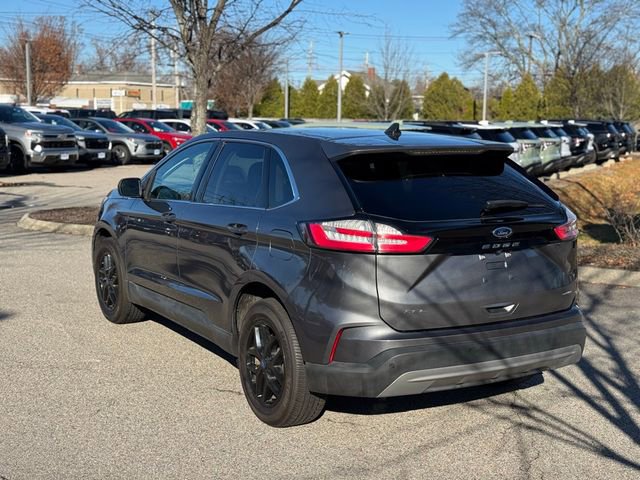 Used 2022 Ford Edge SEL image 7