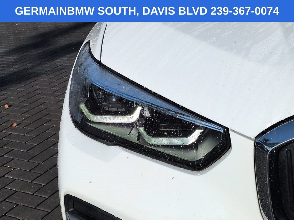 Used 2022 BMW X5 xDrive40i w/ Premium Package AWD/4WD image 11