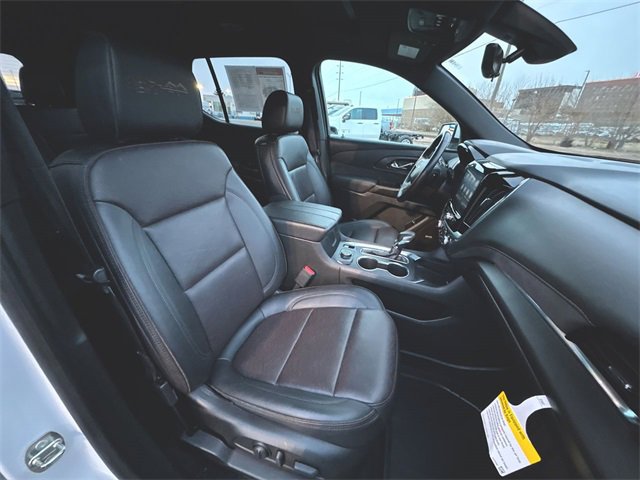 Used 2023 Chevrolet Traverse High Country w/ LPO, Floor Liner Package image 29