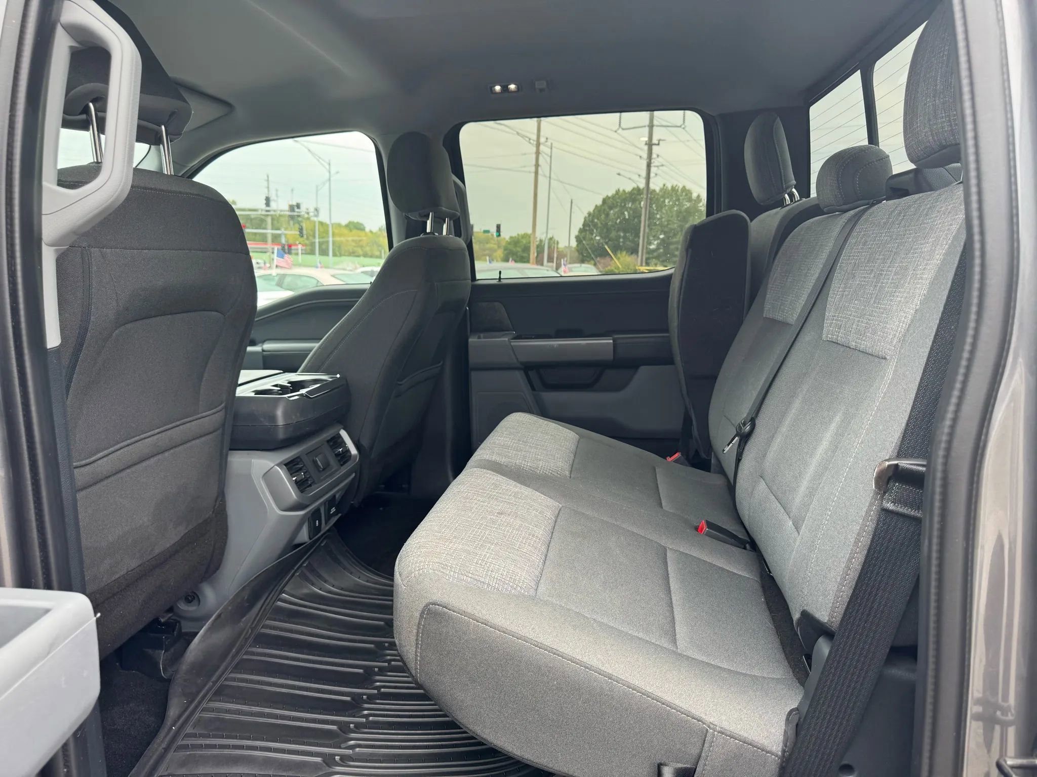 Used 2021 Ford F150 XLT w/ Equipment Group 301A Mid image 3