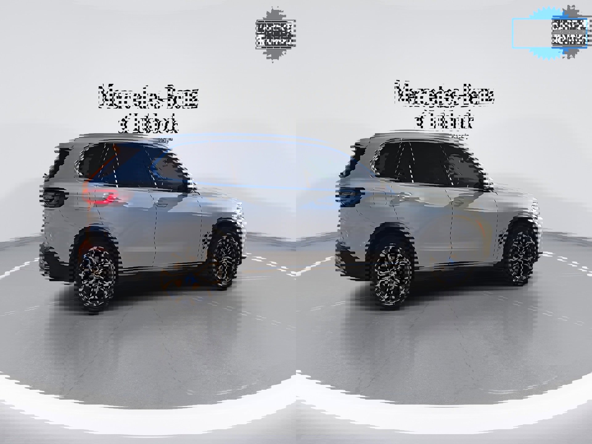 Used 2023 BMW X5 xDrive40i w/ Executive Package image 8