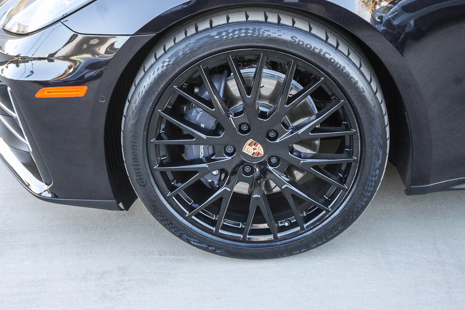 Used 2026 Porsche Panamera RWD image 8