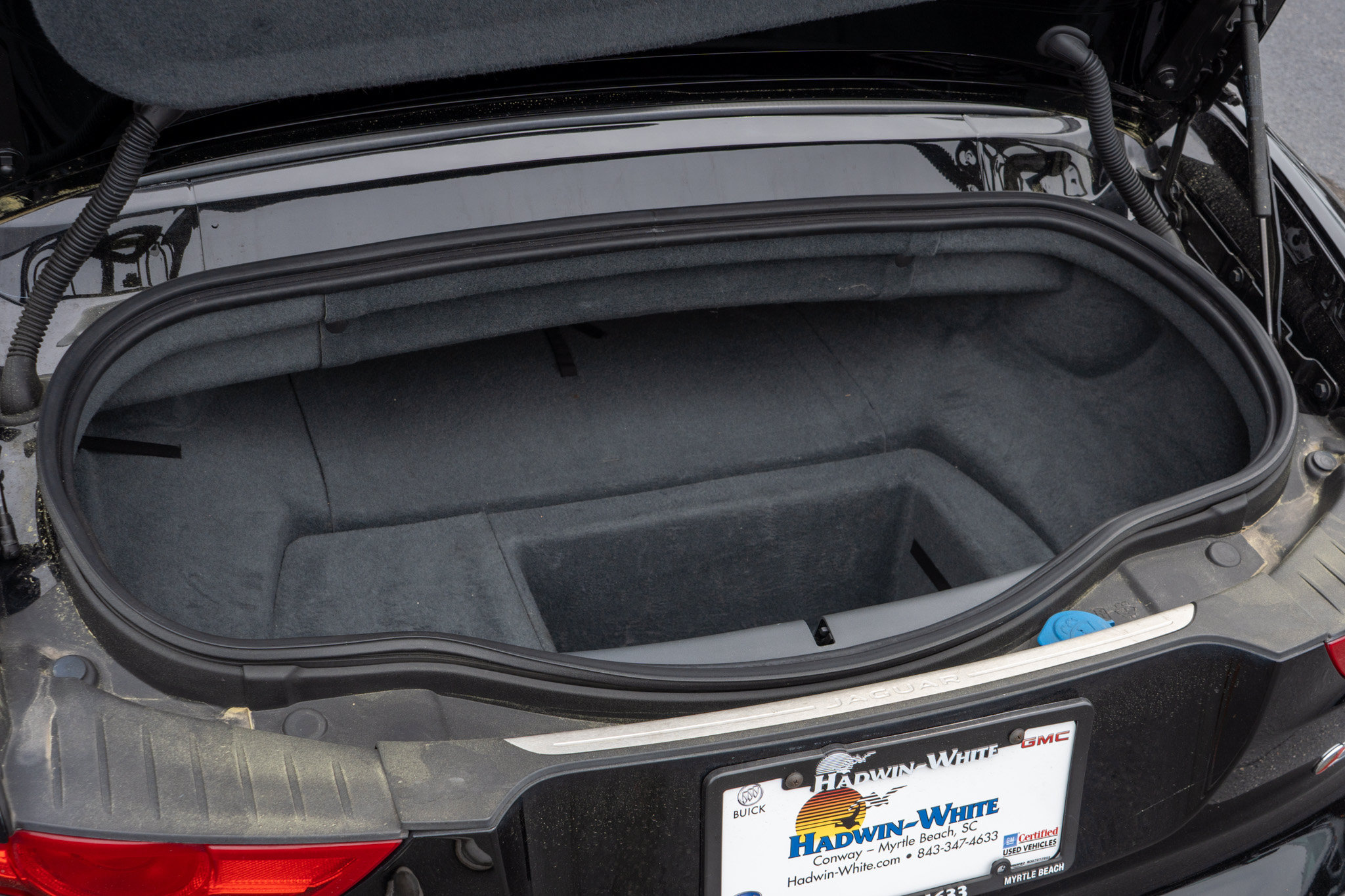 Used 2014 Jaguar F-TYPE S RWD image 19
