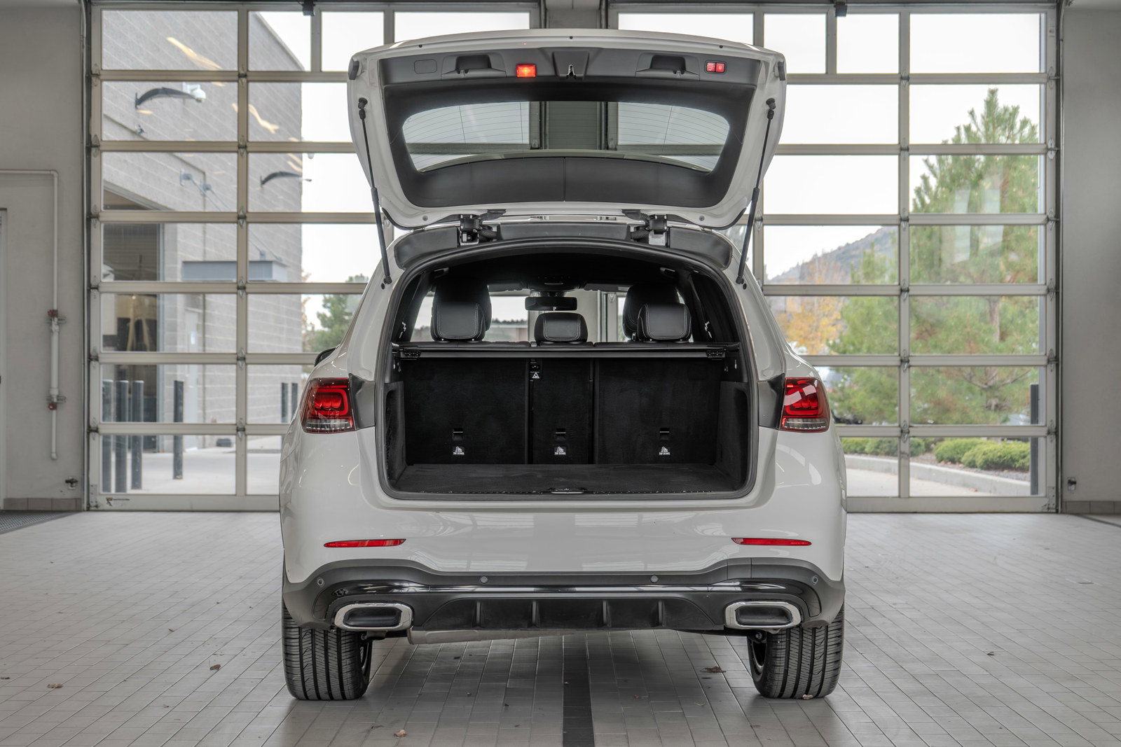 Used 2021 Mercedes-Benz GLC 300 GLC 300 image 16