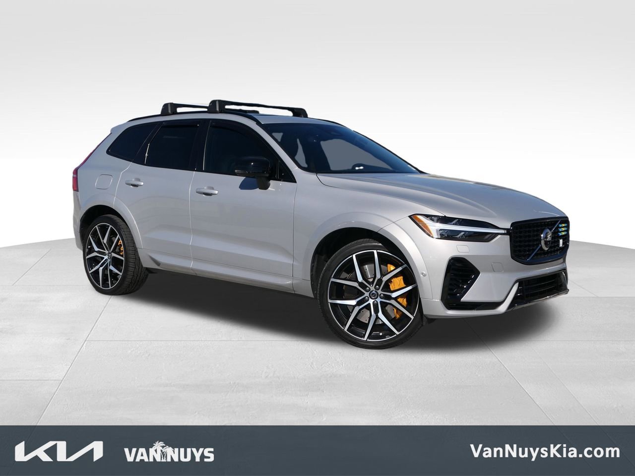 Used 2024 Volvo XC60 T8 Polestar image 1