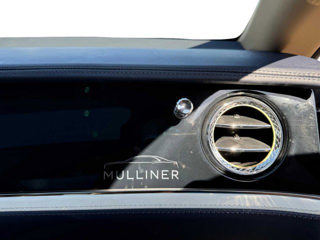 Used 2023 Bentley Flying Spur W12 image 68