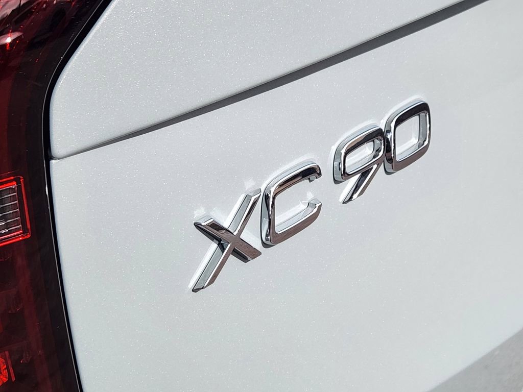 New 2026 Volvo XC90 T8 Plus w/ Protection Package Premier AWD/4WD image 31