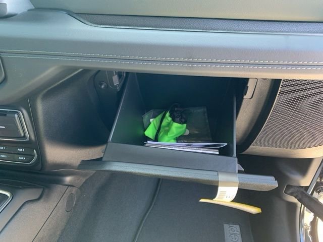 Used 2025 Jeep Gladiator Mojave w/ Convenience Group AWD/4WD image 28