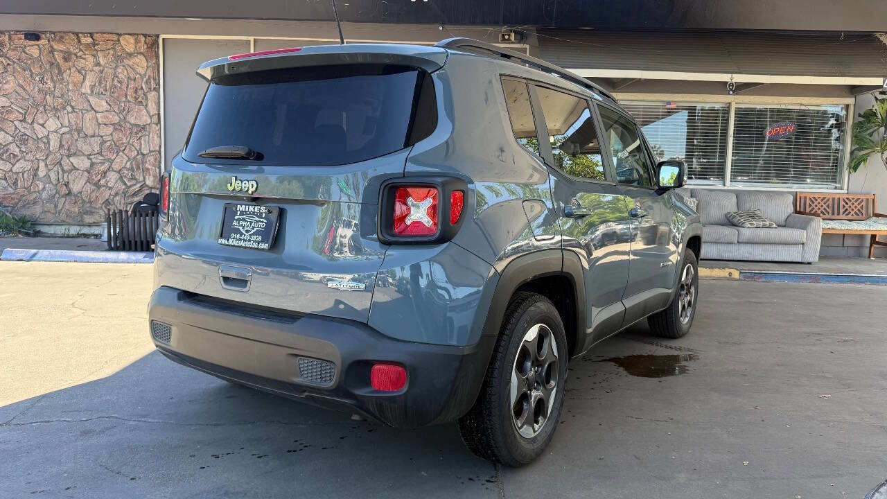 Used 2018 Jeep Renegade Latitude image 5